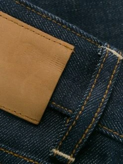 AMI Paris jean à coupe droite