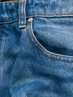 AMI Paris Tapered five pocket denim jeans Plus Bas Prix De Vente jeans fuselés homme 12 AMI Paris tapered five-pocket denim jeans