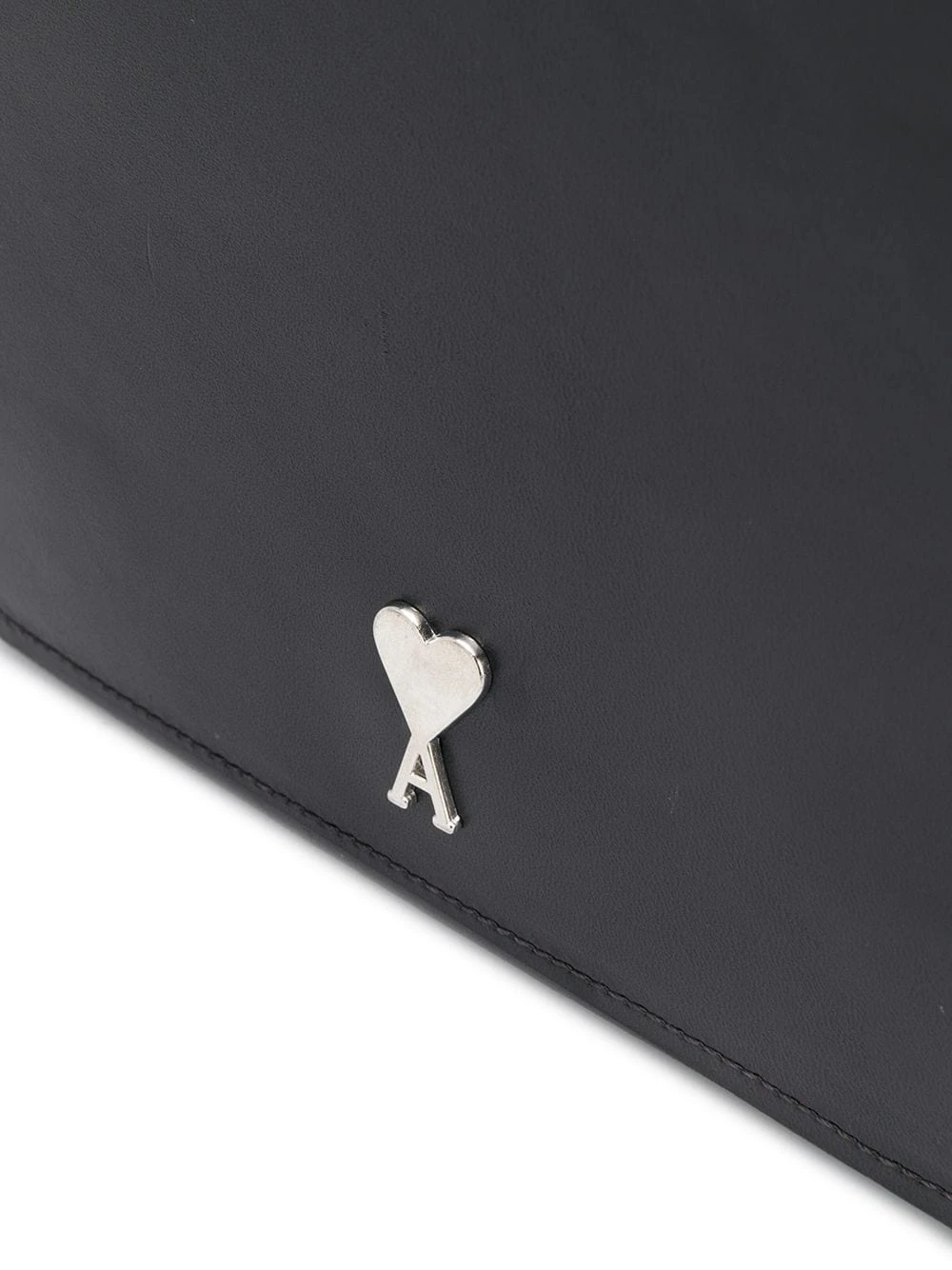 AMI Paris Sac porté épaule Accordion médium Meilleure qualité sacs porté épaule homme 4 AMI Paris sac porté épaule Accordion médium