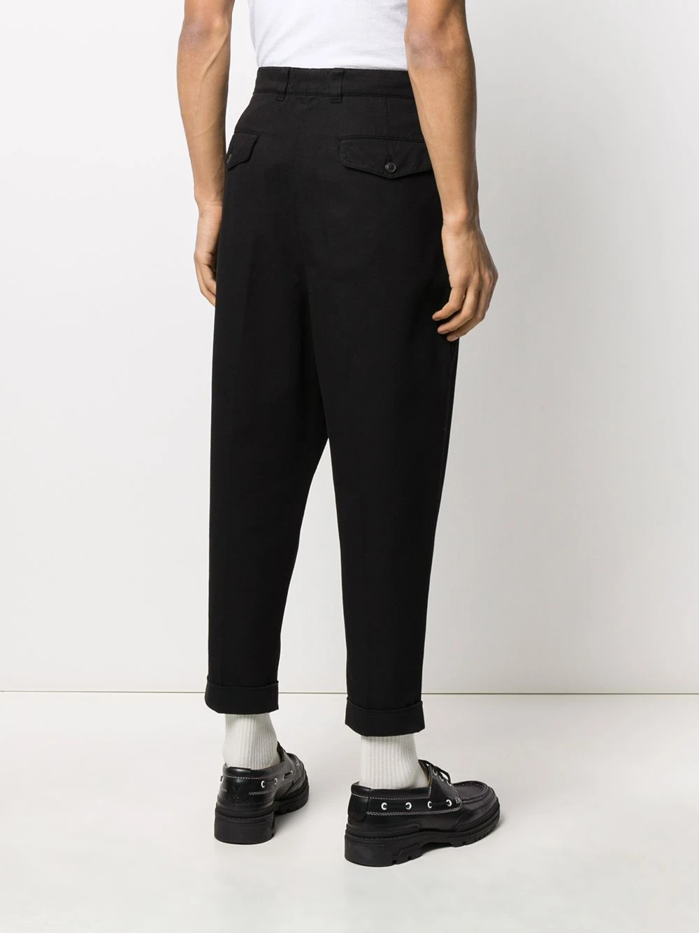 AMI Paris Pantalon fuselé crop Prix Avantageux pantalons courts homme 4 AMI Paris pantalon fuselé crop