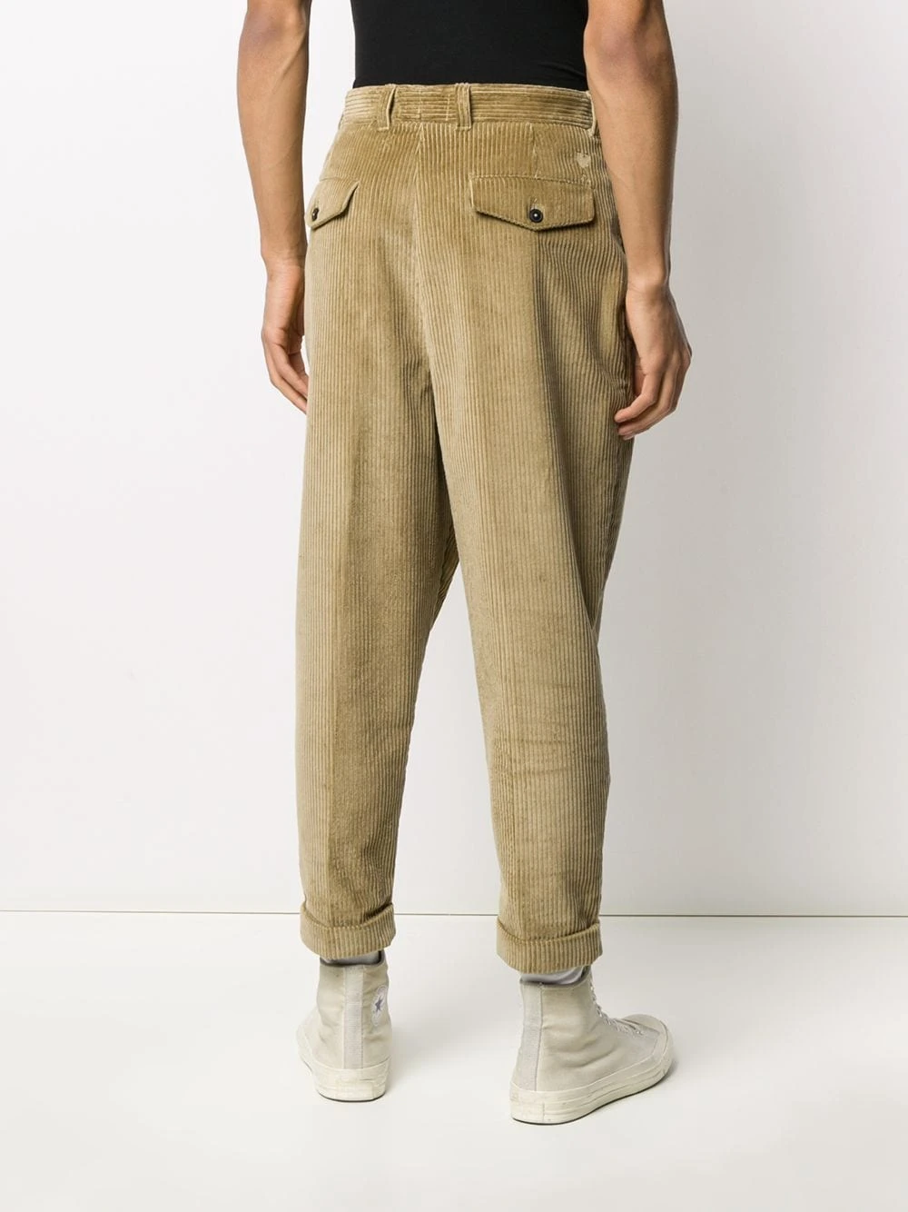 Prix d’Amis AMI Paris Pantalon fuselé oversize pantalons courts homme 4 AMI Paris pantalon fuselé oversize