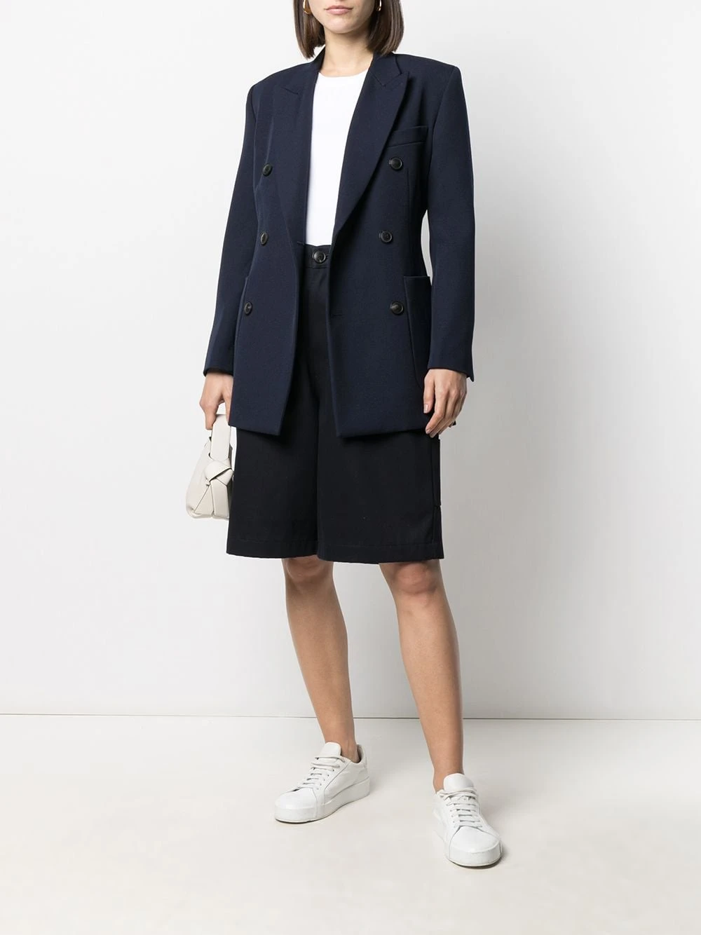 AMI Paris Bon Rapport Coût-Efficacité Short à coupe évasée bermudas femme 2 AMI Paris short à coupe évasée