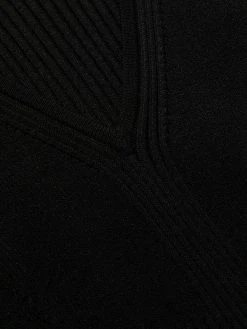 AMI Paris robe nervurée à col v