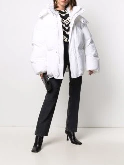 AMI Paris Veste matelassée à patch Ami de Cœur Prix Préférentiel doudounes femme 8 AMI Paris veste matelassée à patch Ami de Cœur