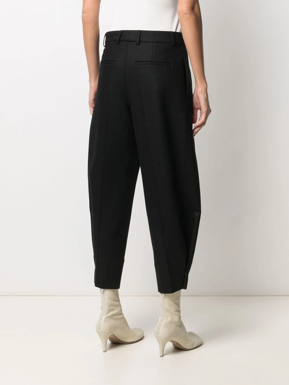 AMI Paris pantalon de tailleur court Prix Abordable pantalons raccourcis femme 4 AMI Paris pantalon de tailleur court