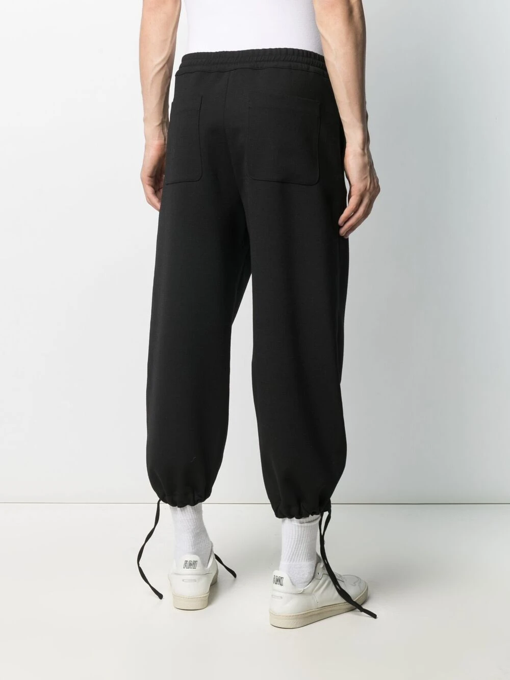 Haute Qualité AMI Paris Pantalon de jogging à chevilles resserrées pantalons de survêtement homme 4 AMI Paris pantalon de jogging à chevilles resserrées