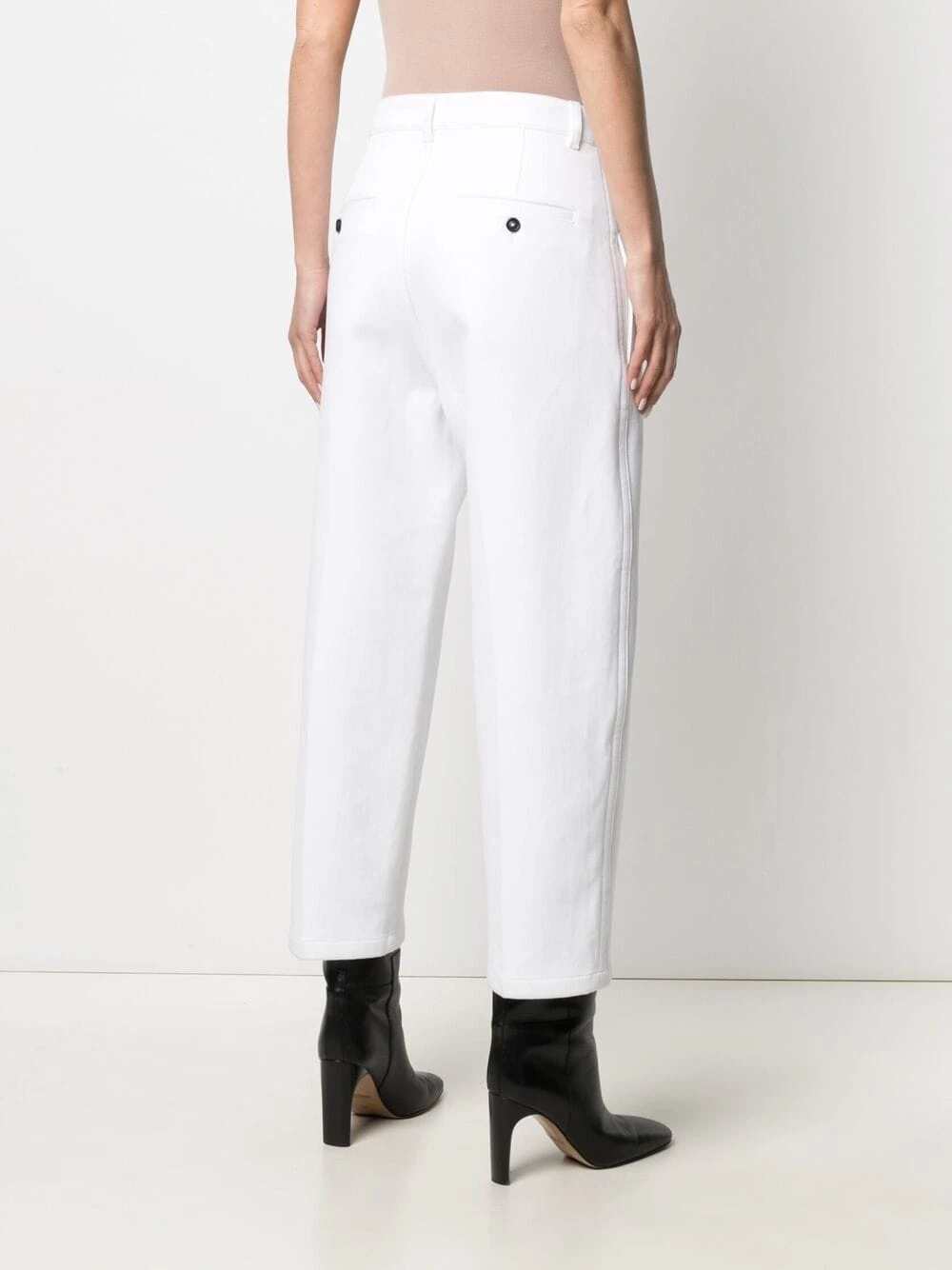 AMI Paris Prix Accessible Pantalon court ample pantalons raccourcis femme 4 AMI Paris pantalon court ample