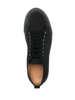 AMI Paris baskets à semelle crantée