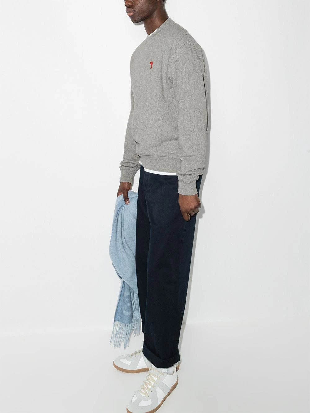 AMI Paris Prix Préférentiel Logo embroidered sweatshirt homme 5 AMI Paris logo embroidered sweatshirt