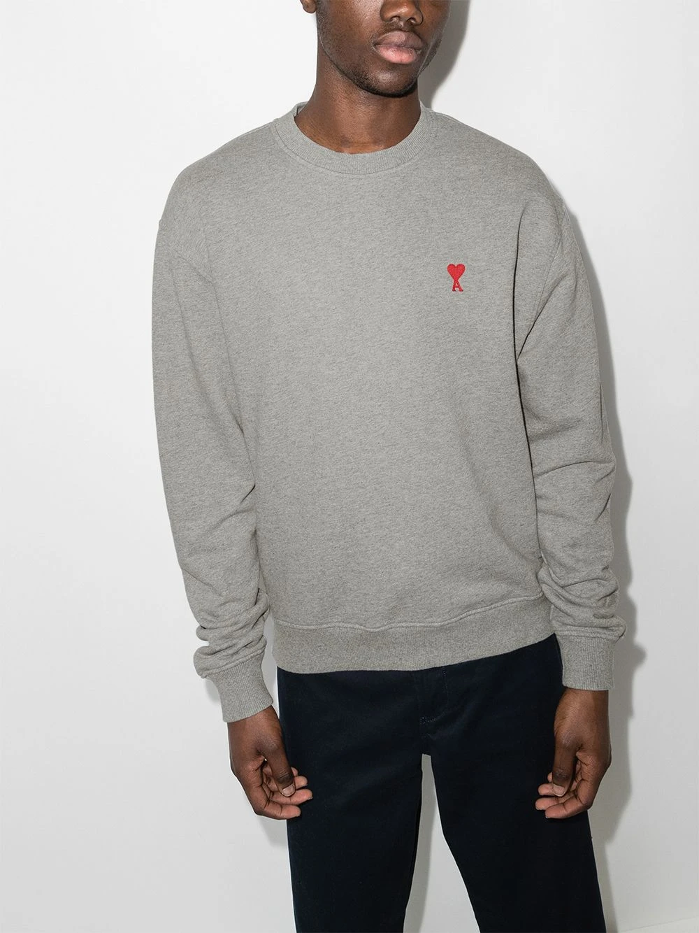 AMI Paris Prix Préférentiel Logo embroidered sweatshirt homme 2 AMI Paris logo embroidered sweatshirt