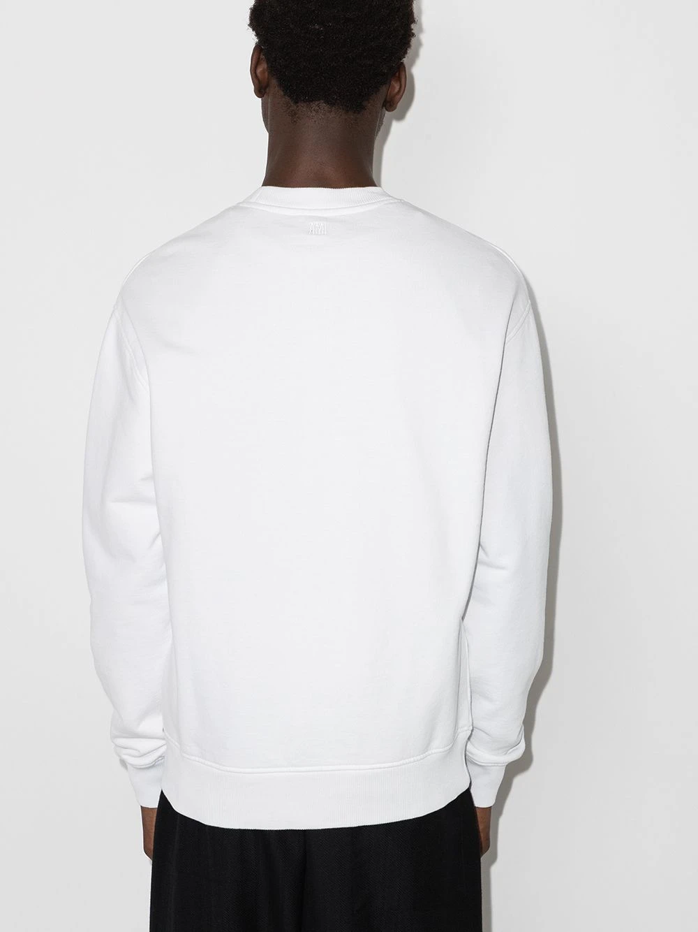 AMI Paris Soldes Logo embroidered sweatshirt homme 3 AMI Paris logo embroidered sweatshirt